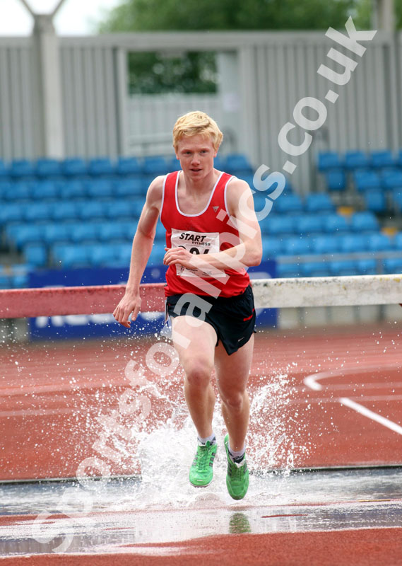 Tom Jervis (Warrington AC) 2000 metres steeplechase, Northern Championships, Sport City, Manchester
